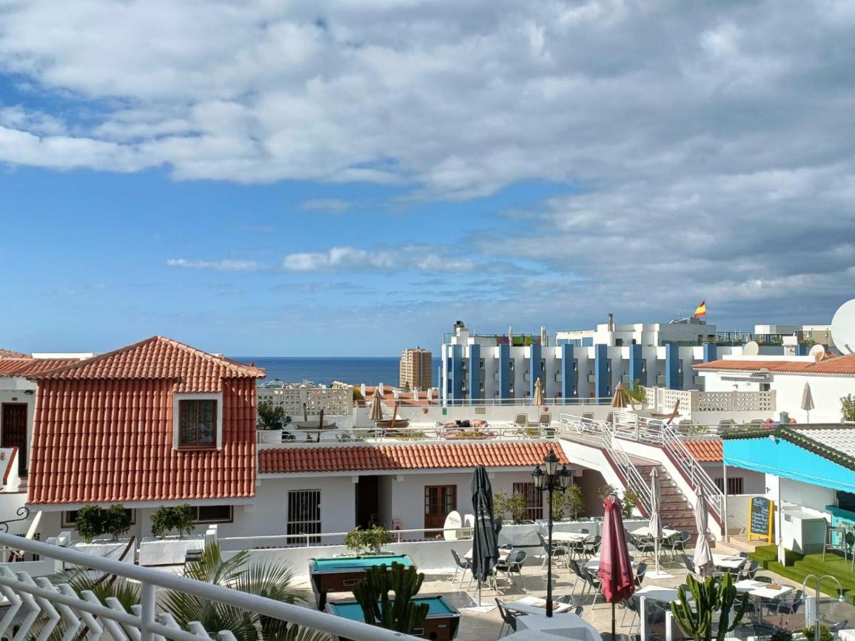 Greatly Located Apartment With Heated Pool, Los Cristianos 洛斯克里斯蒂亚诺斯 外观 照片