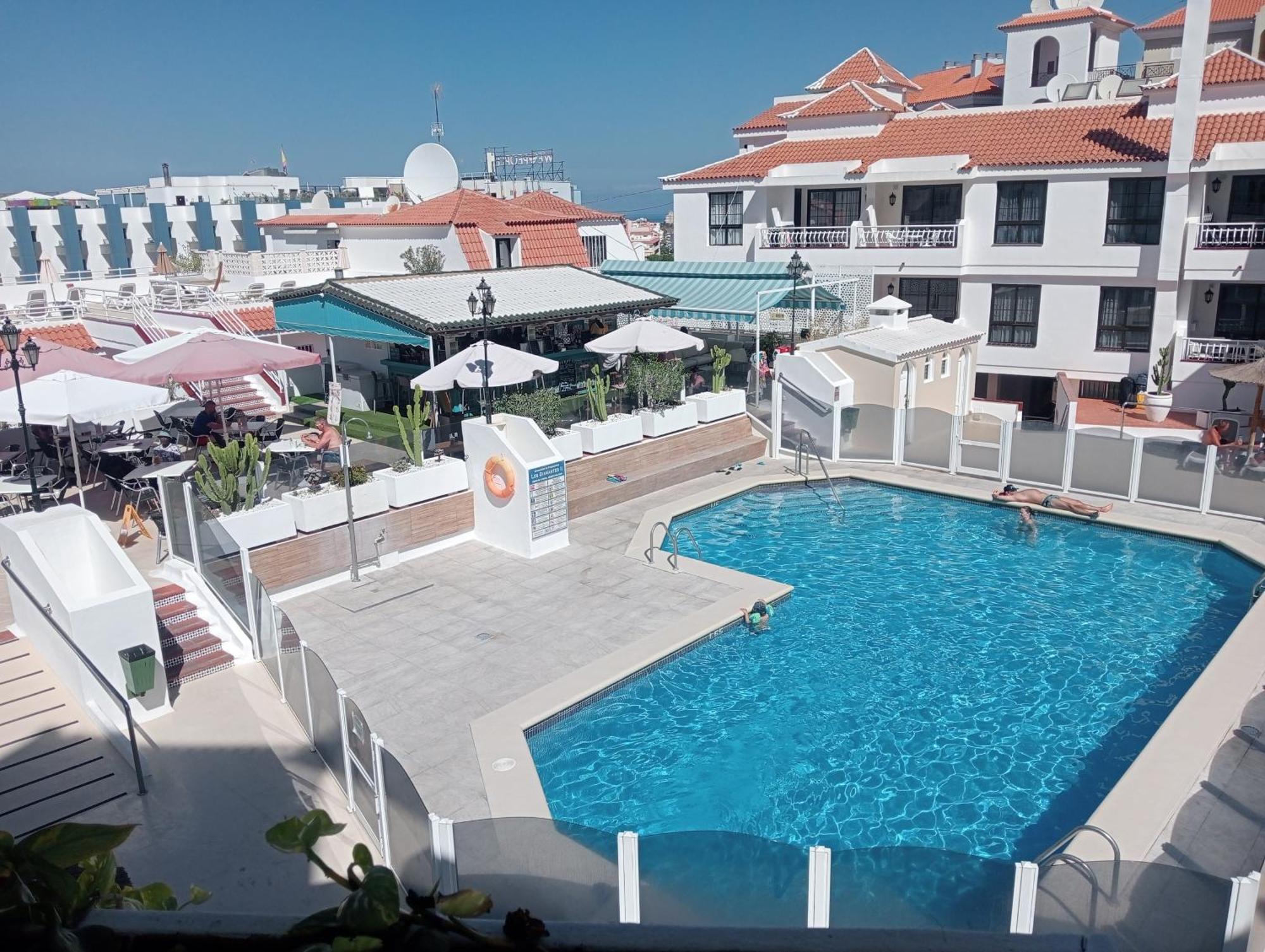 Greatly Located Apartment With Heated Pool, Los Cristianos 洛斯克里斯蒂亚诺斯 外观 照片